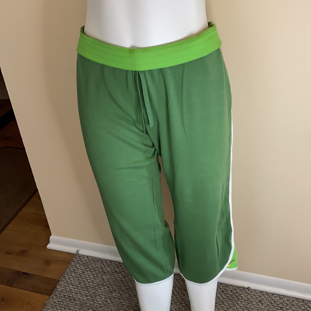 Nike 100% Cotton Sport Capri Pant - Picture 2 of 7
